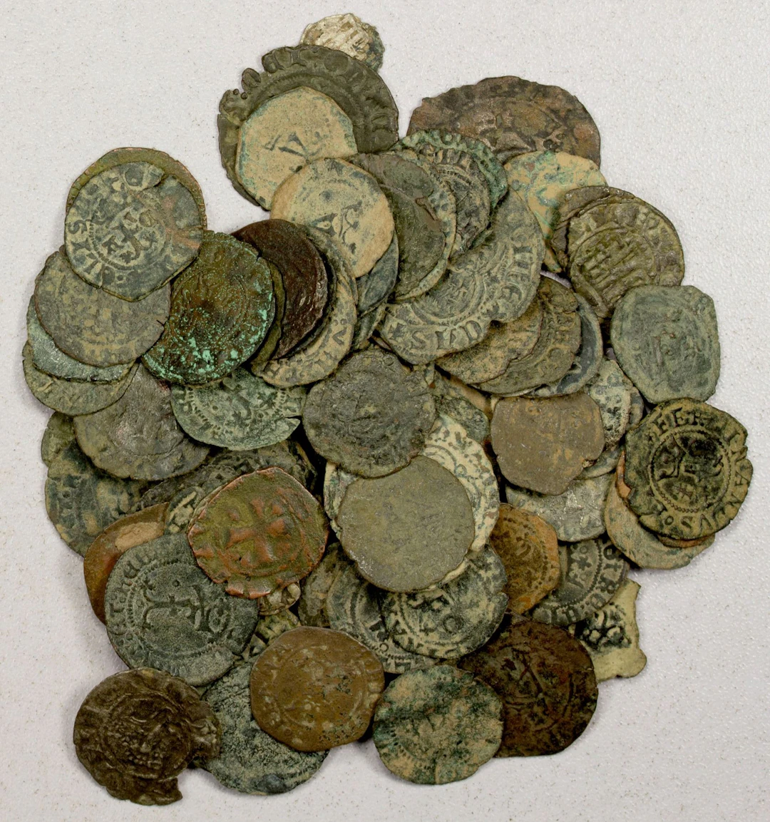 SPAIN: LOT of 100 coins