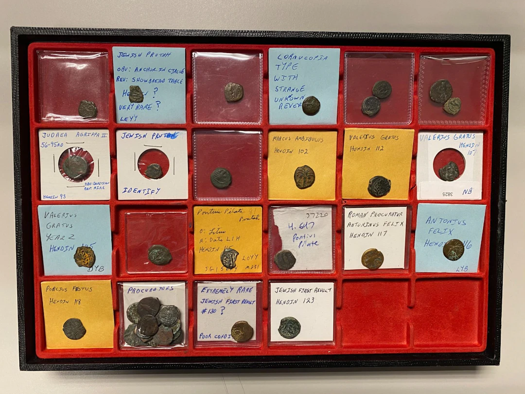 JUDAEA: LOT of 40 coins