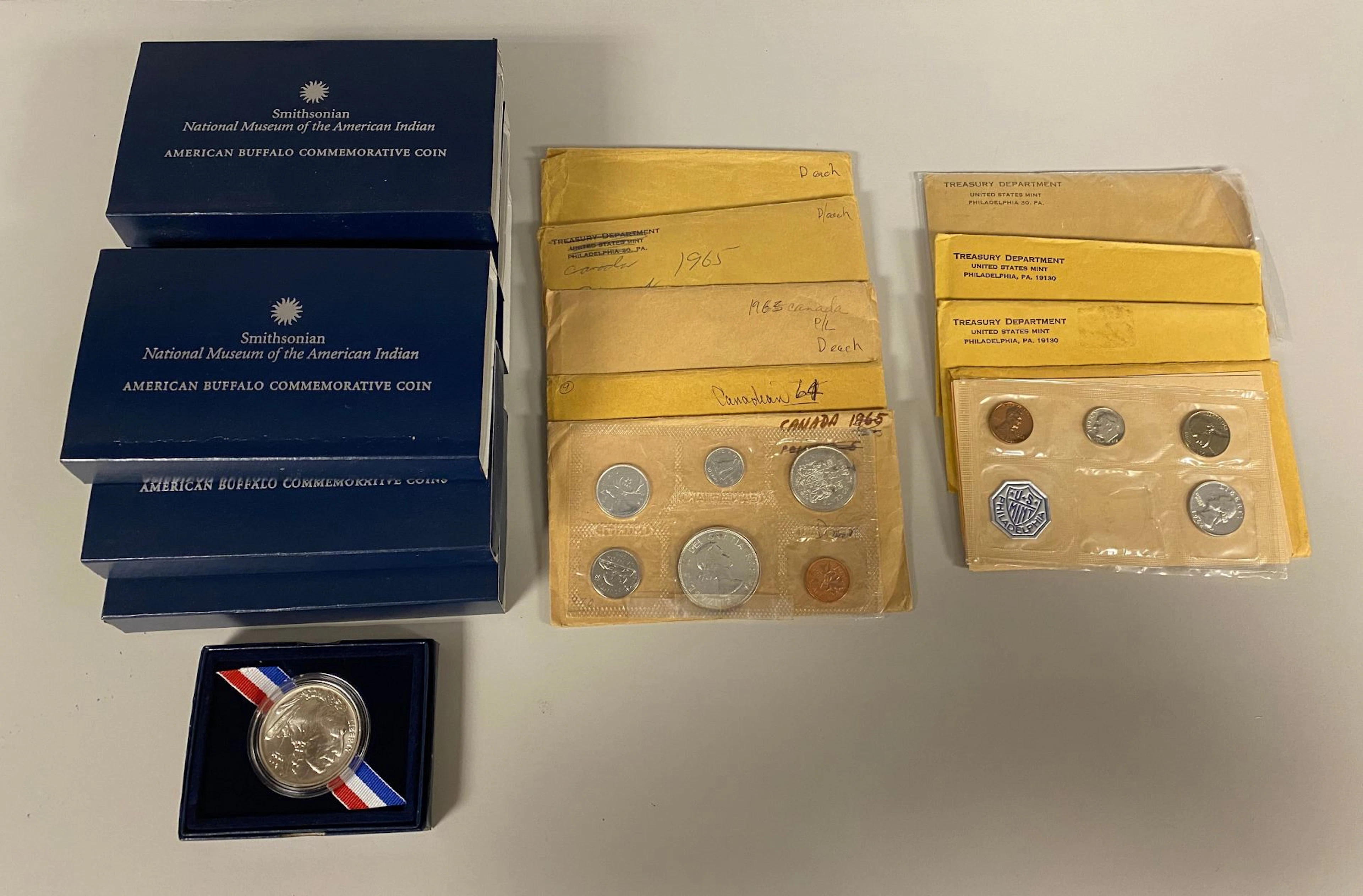 NORTH AMERICA: LOT of 16 sets
