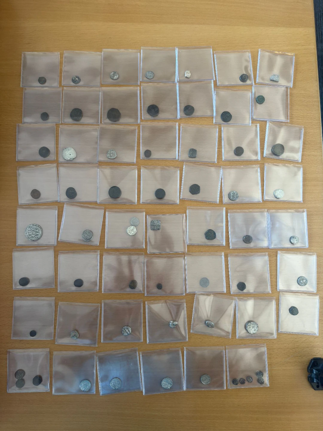 INDIA: LOT of 63 coins