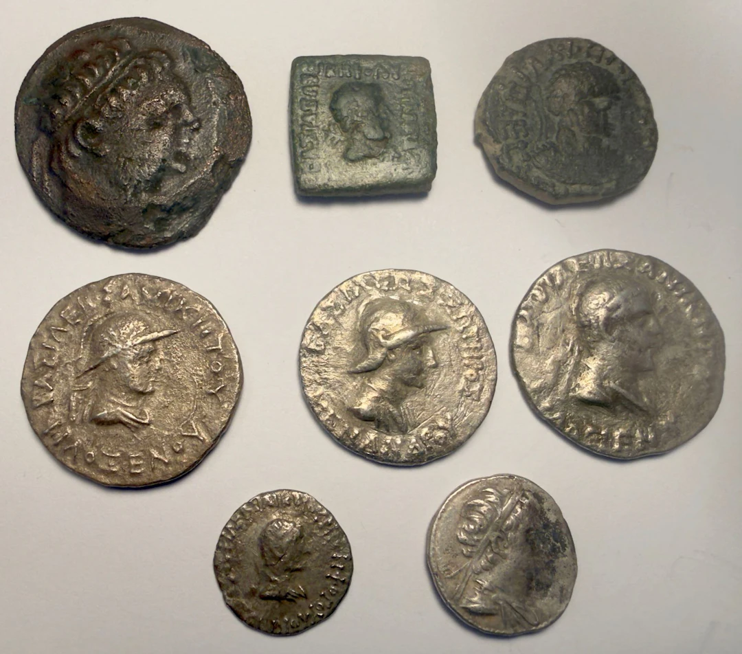 ANCIENT GREEK: BACTRIA: LOT of 8 coins