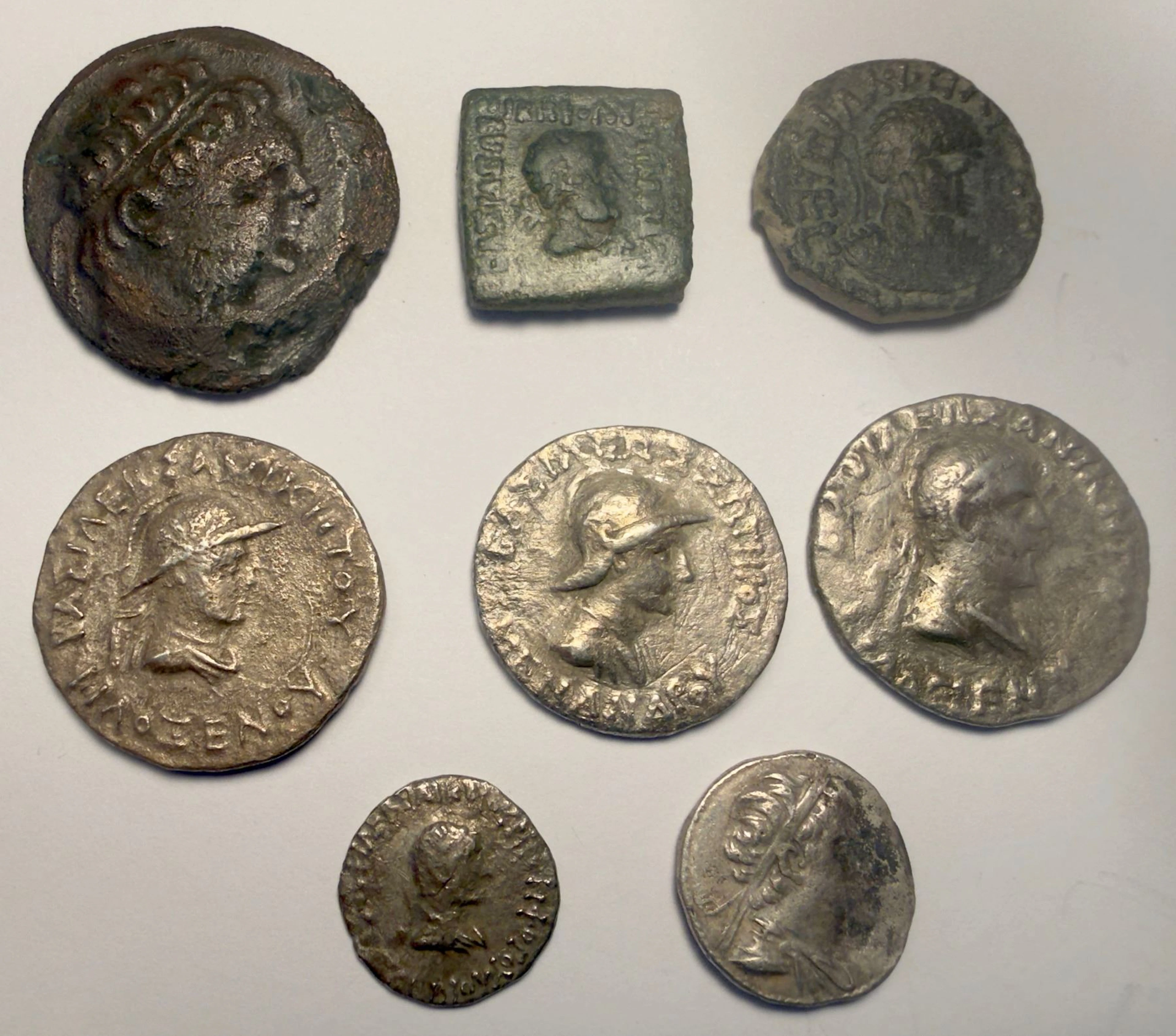 ANCIENT GREEK: BACTRIA: LOT of 8 coins