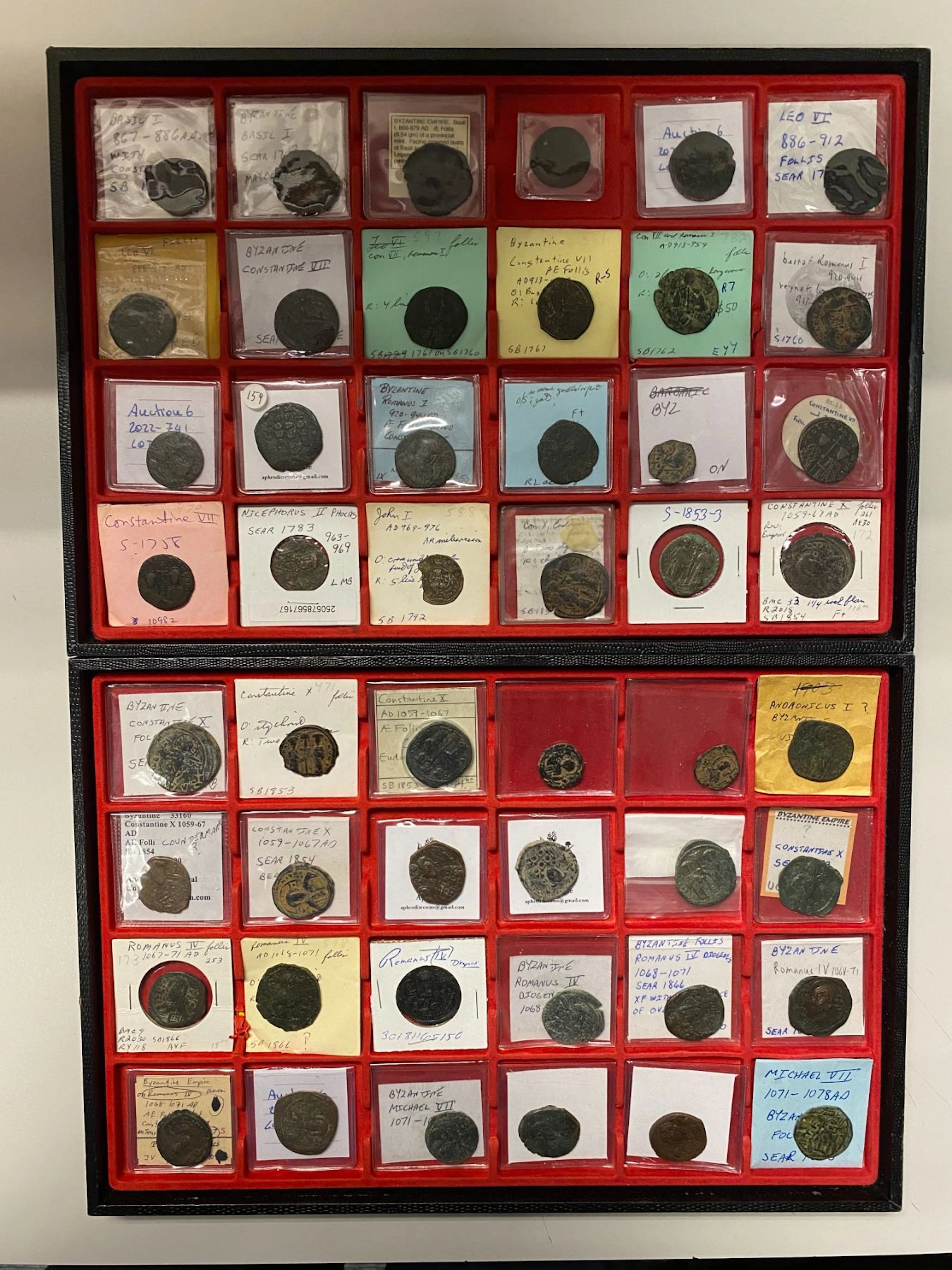 BYZANTINE EMPIRE: LOT of 66 coins