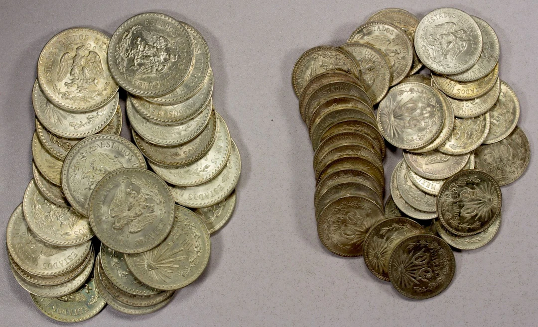 MEXICO: LOT of 59 silver coins