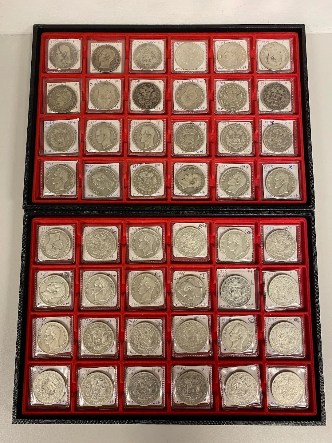 VENEZUELA: LOT of 61 coins