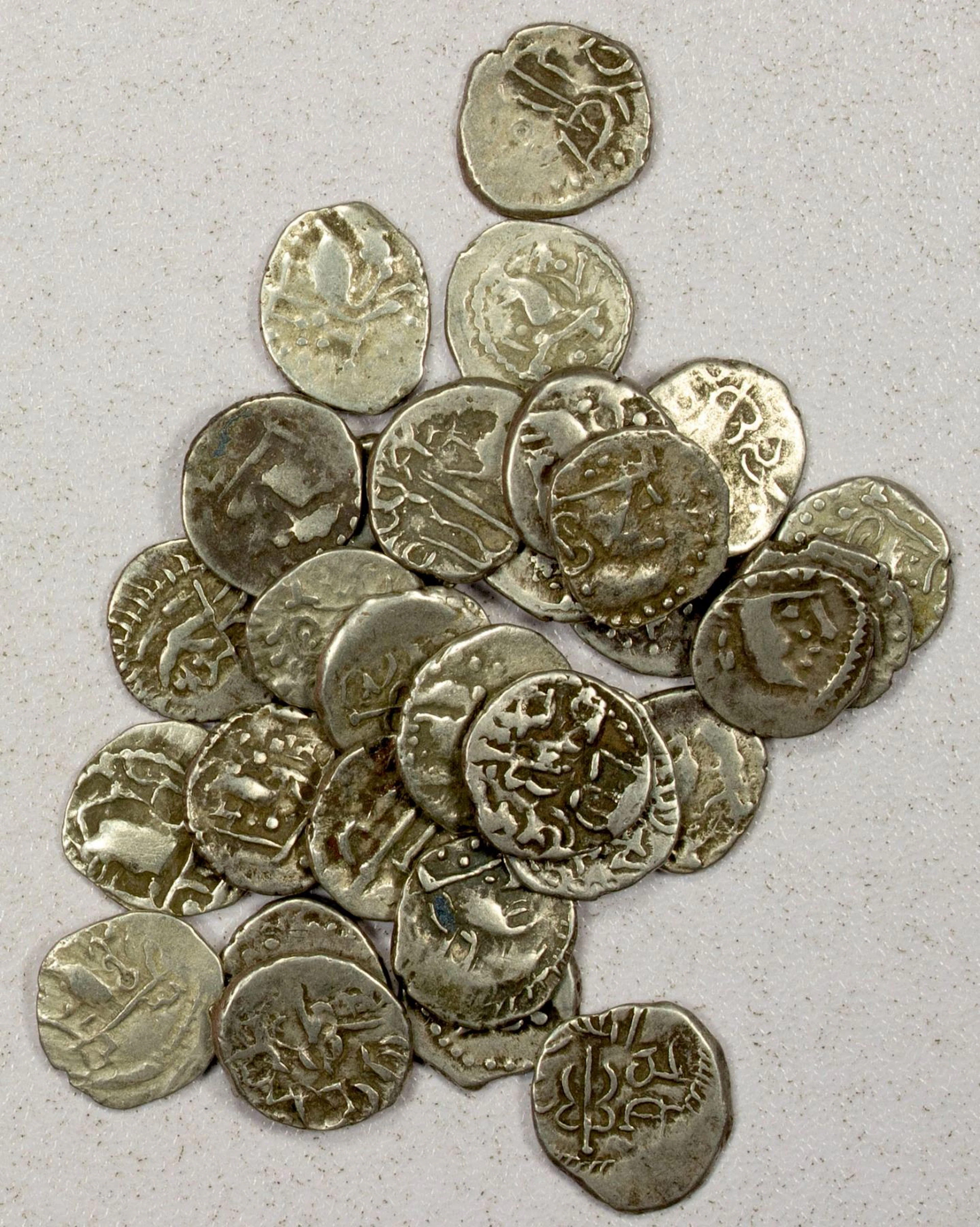INDIA: SIND: LOT of 30 AR dammas