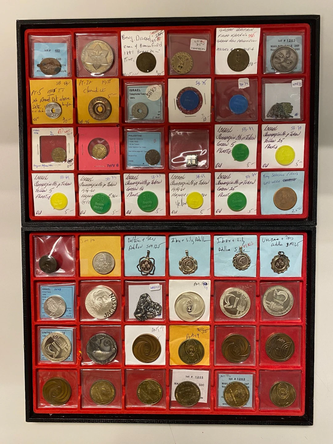 WORLDWIDE: LOT of 71 exonumia items