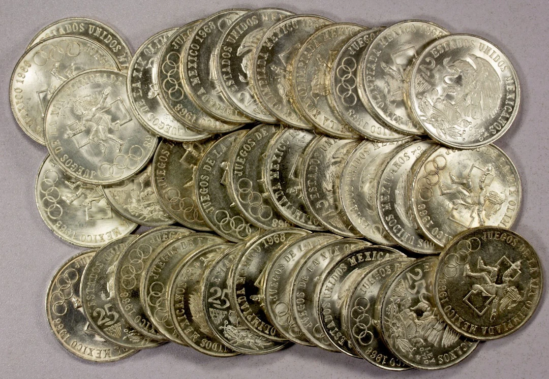 MEXICO: LOT of 35 silver coins