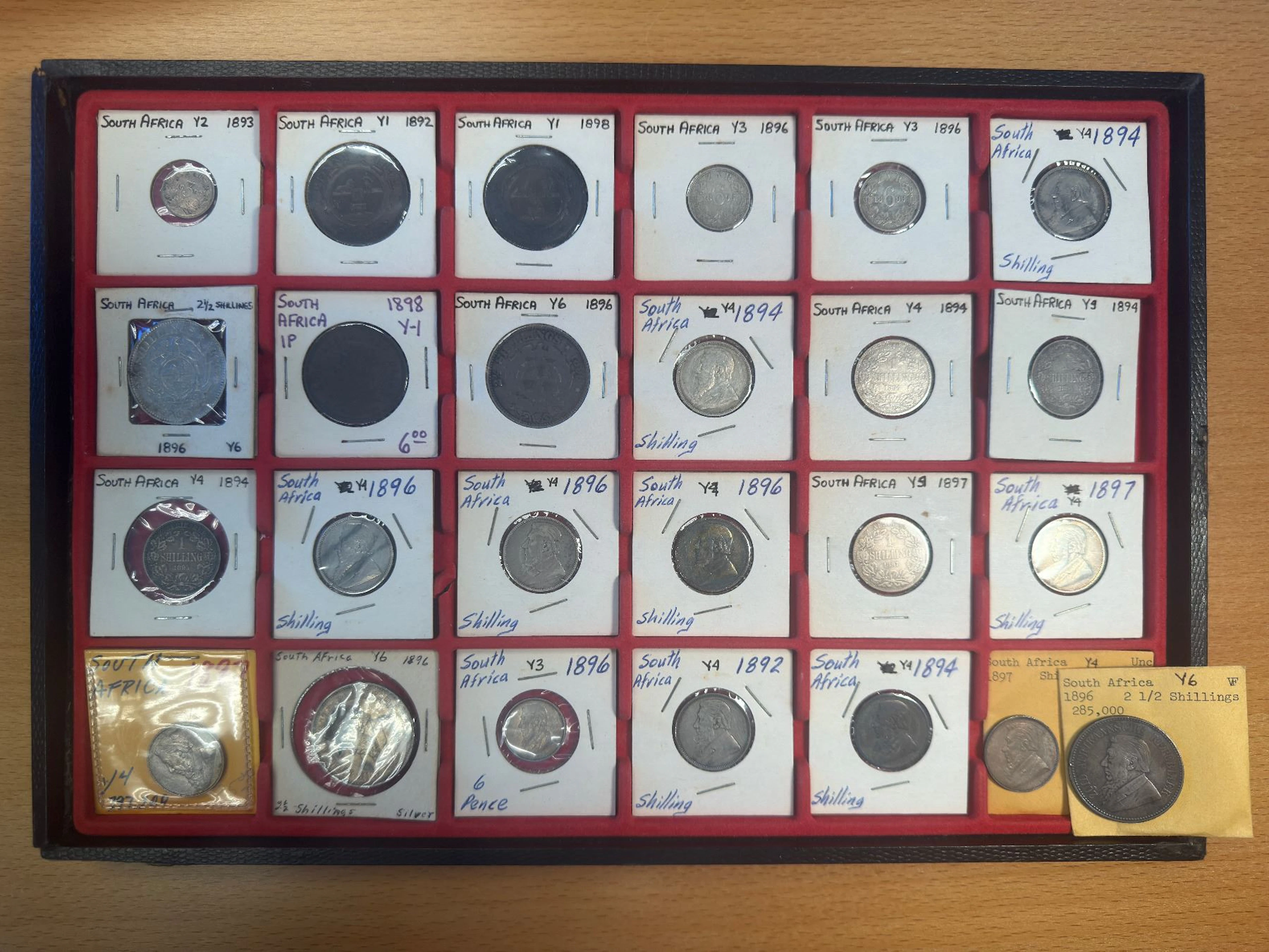 SOUTH AFRICA: LOT of 25 coins