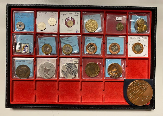 ISRAEL & PALESTINE: LOT of 20 coins, tokens, medals, and badges
