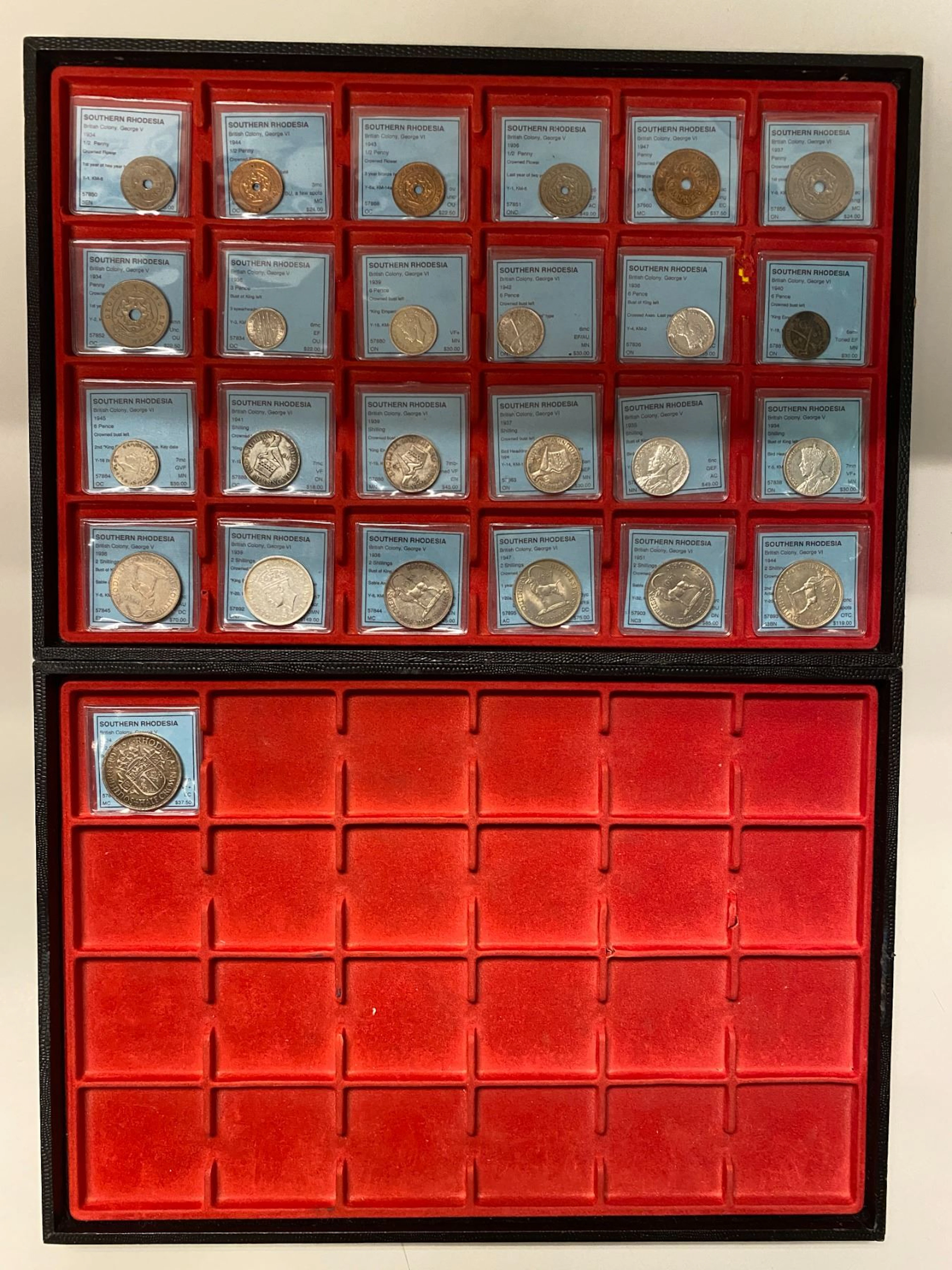 SOUTHERN RHODESIA: LOT of 25 coins