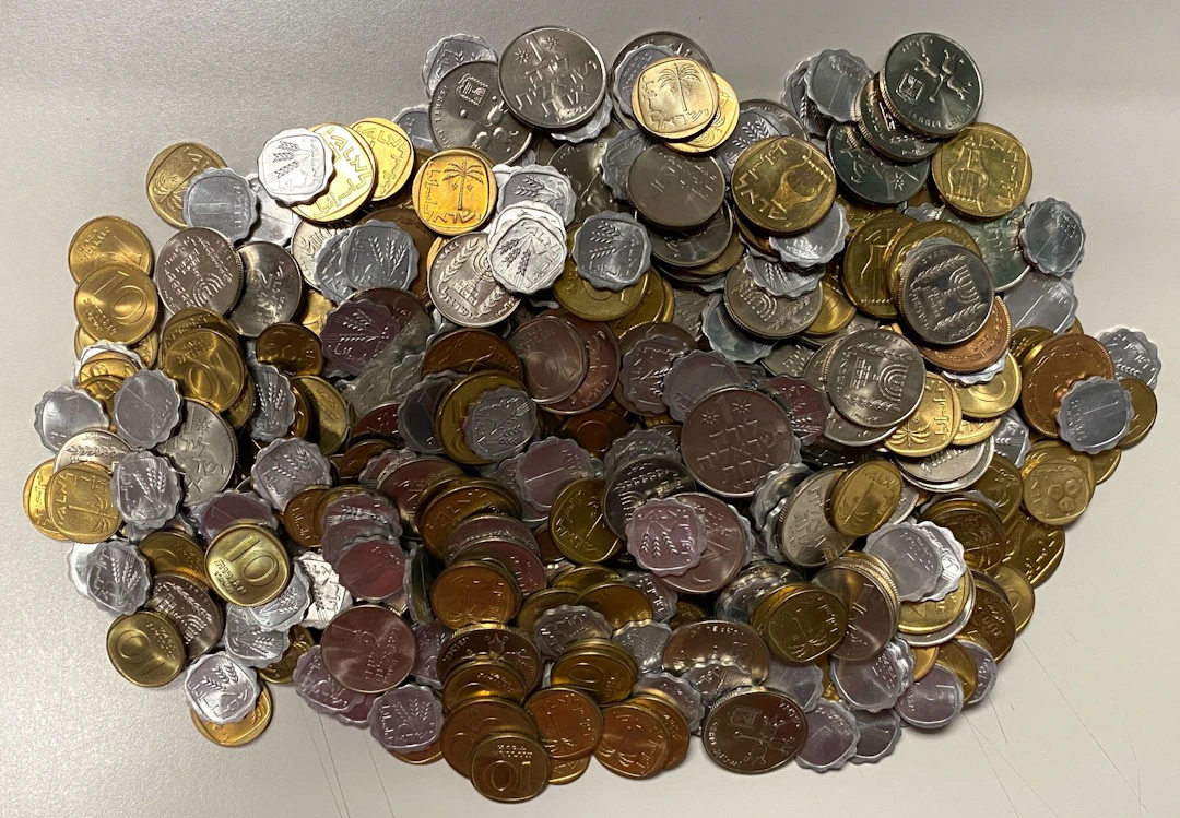 ISRAEL: LOT 415 coins