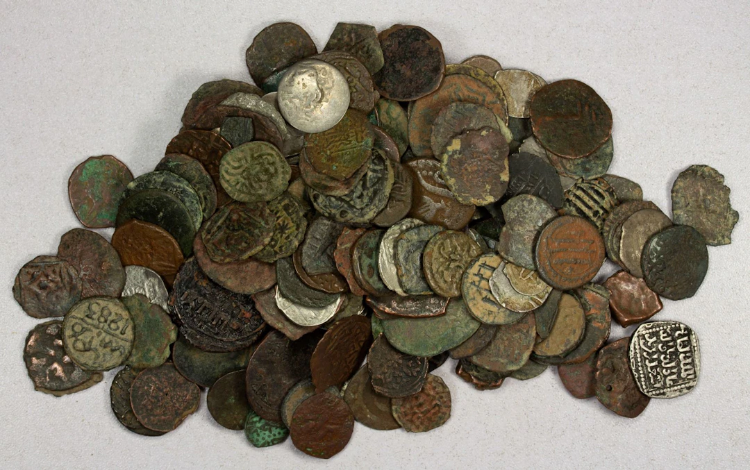 MEDIEVAL ISLAMIC: LOT of 192 coins