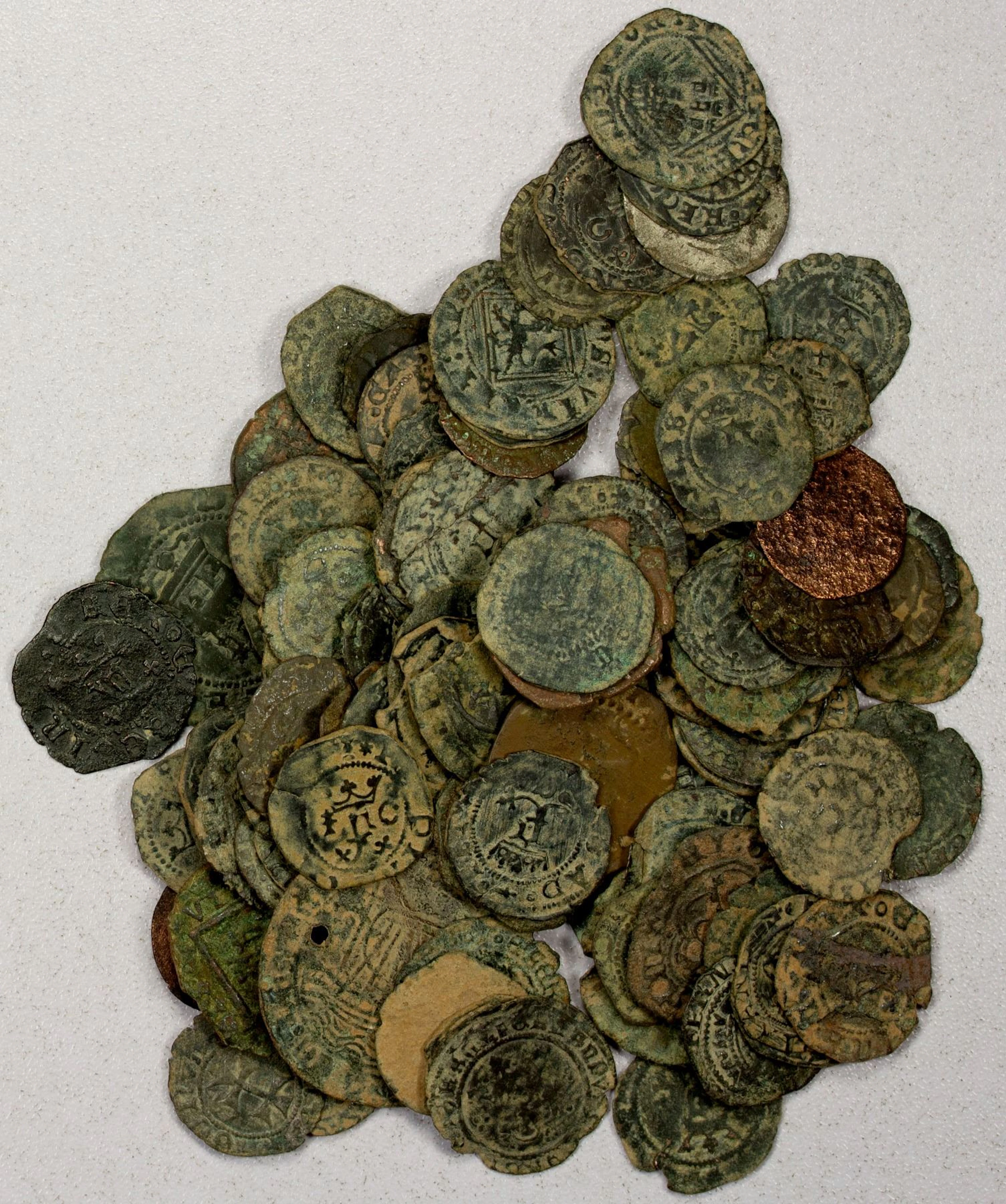 SPAIN: LOT of 100 coins