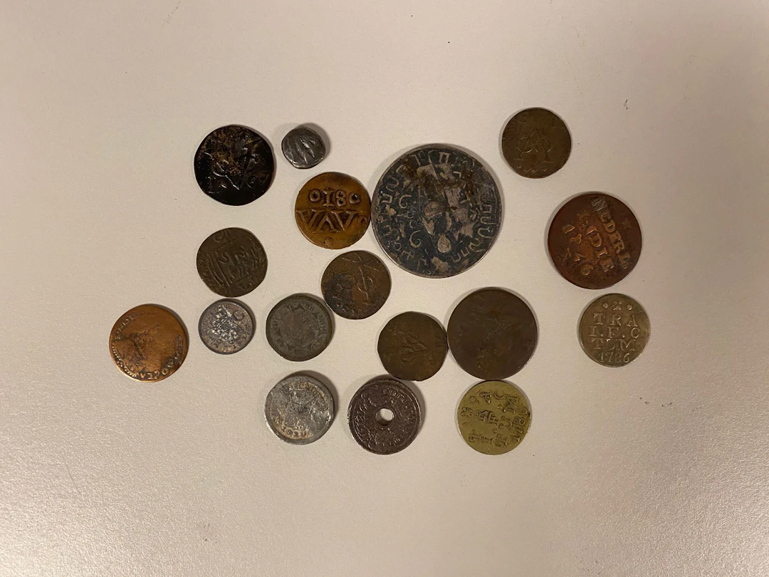 INDONESIA: LOT of 17 coins