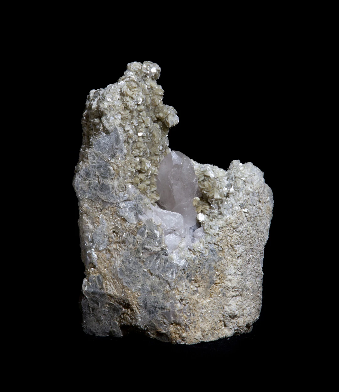 Freestanding Mica & Quartz