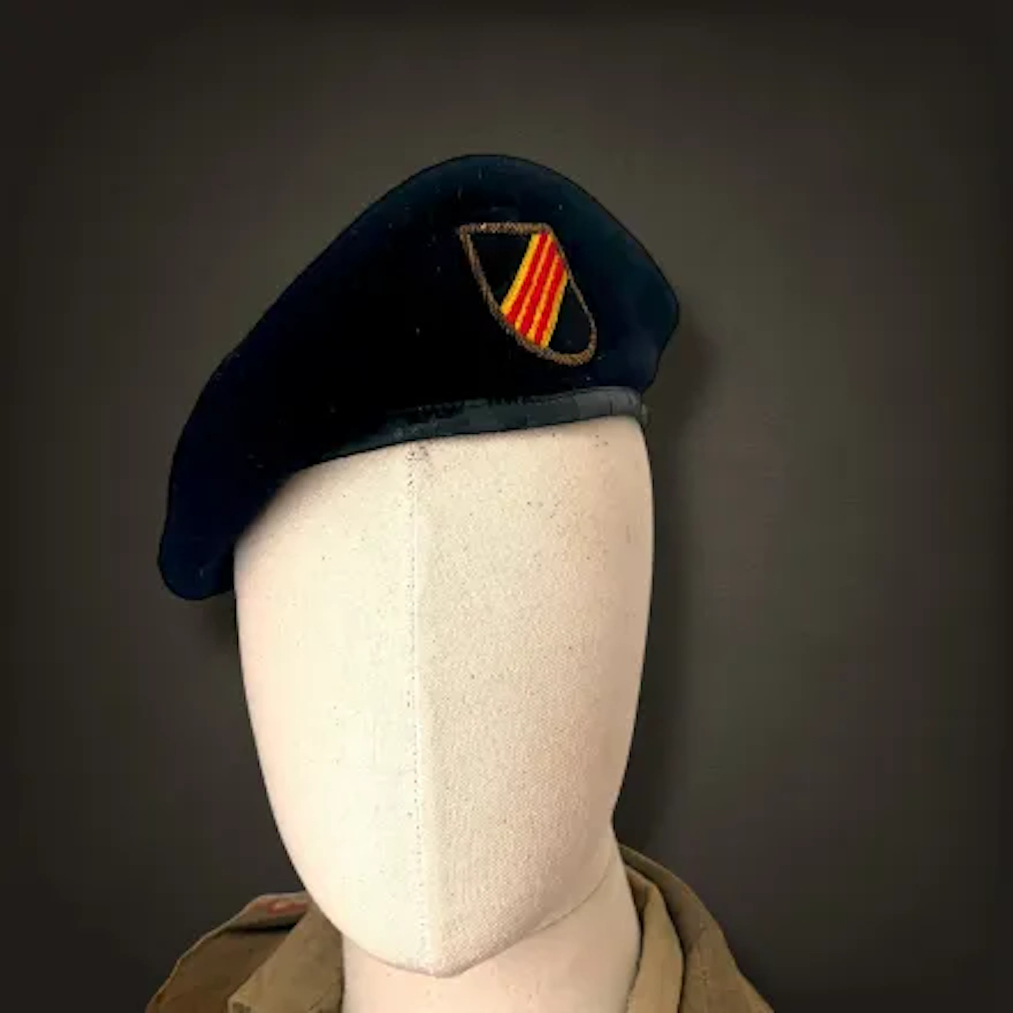 Wartime Vietnam 5th Special Forces Beret Made in Saigon