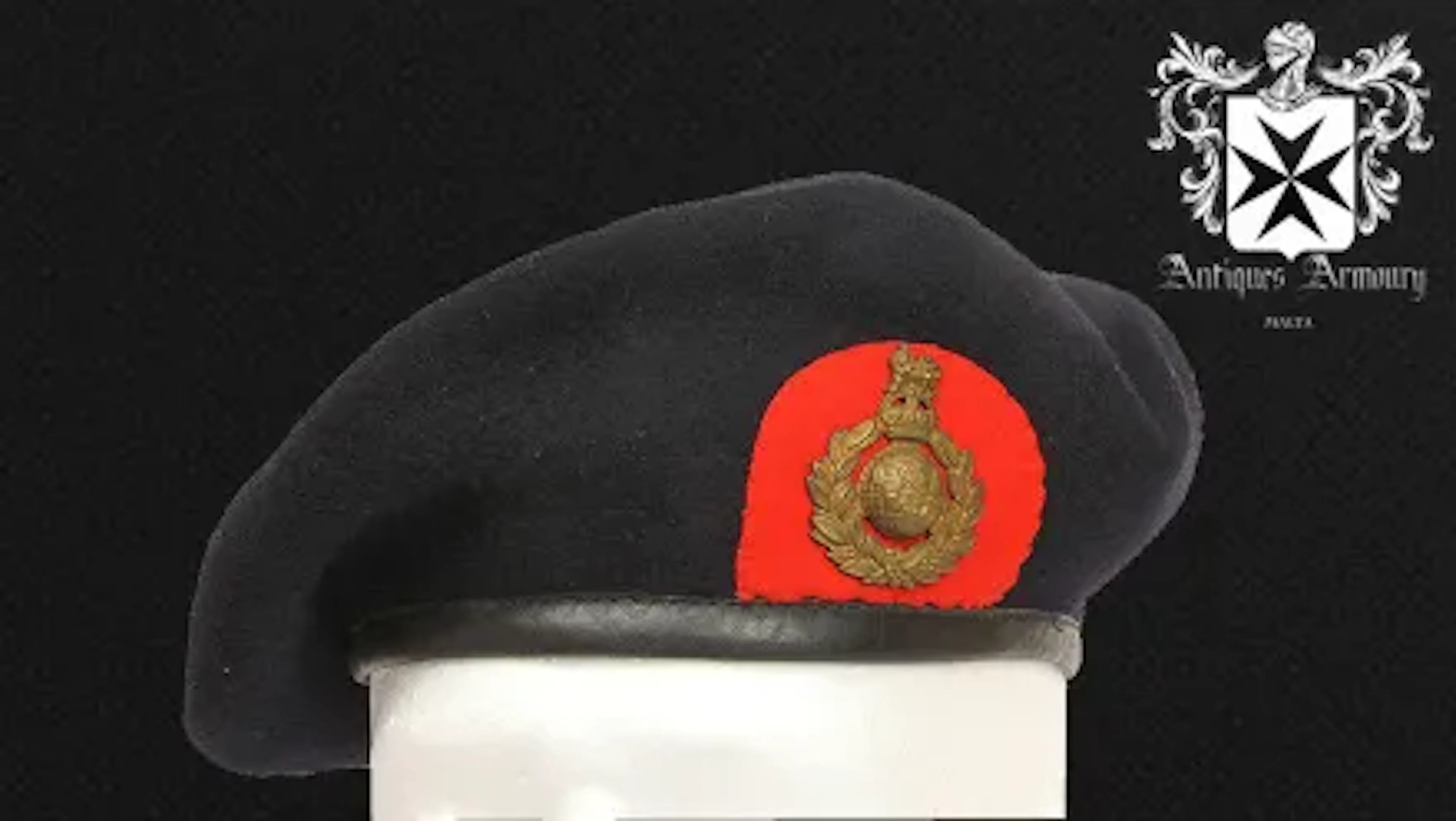 WW2 Original 1945 Royal Marine Commandos Beret & Badge (Kangol)