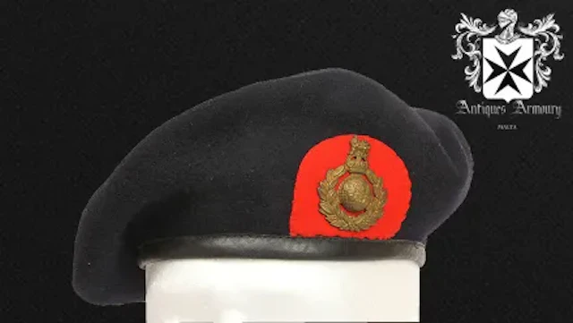 WW2 Original 1945 Royal Marine Commandos Beret & Badge (Kangol)