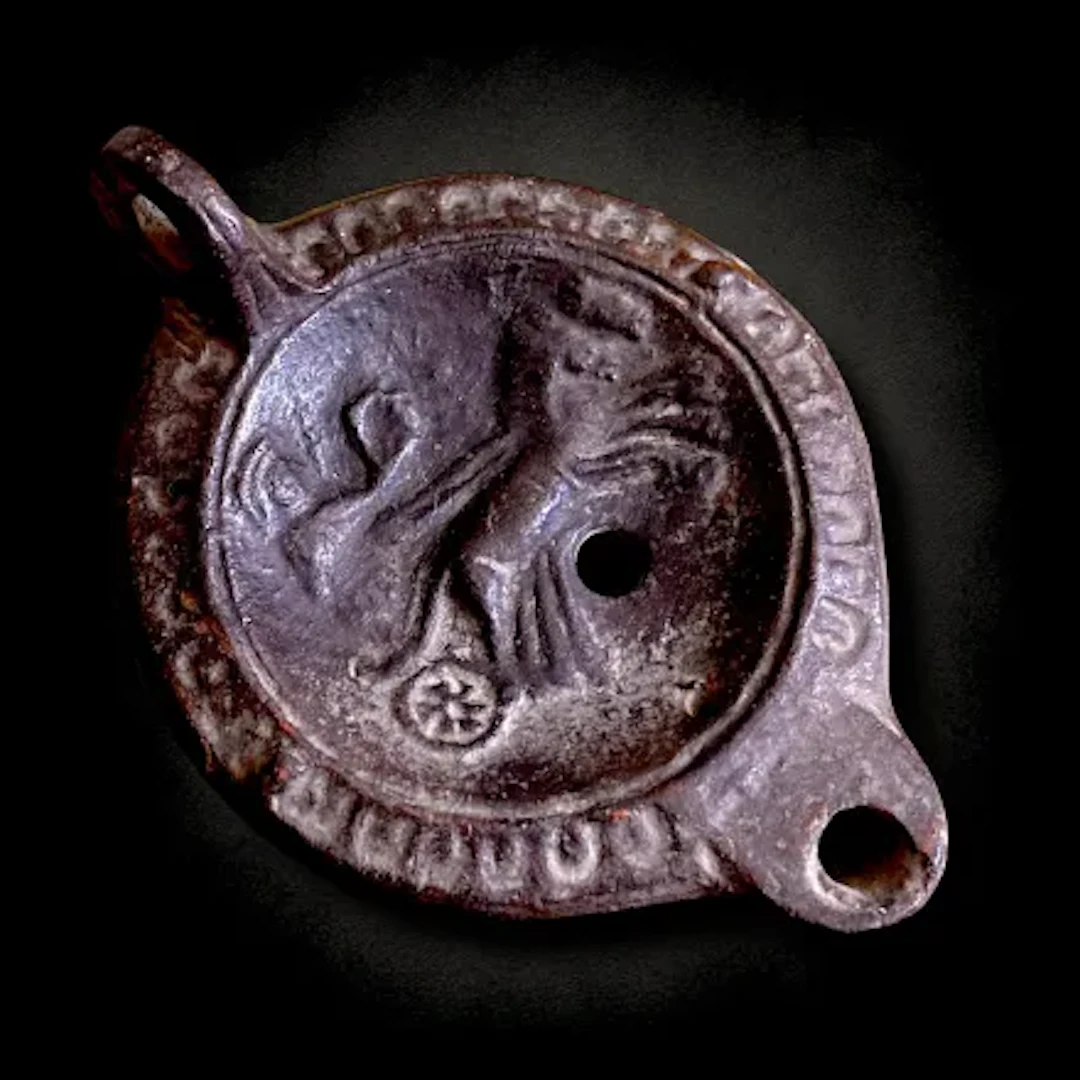 Roman Terracotta Oil Lamp Depicting Gladiator / Chariot
