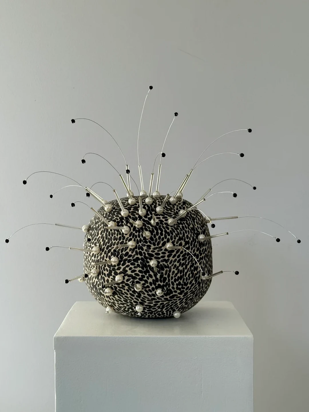 Sculpture, Pinhead, sculpture in glazed stoneware and glass