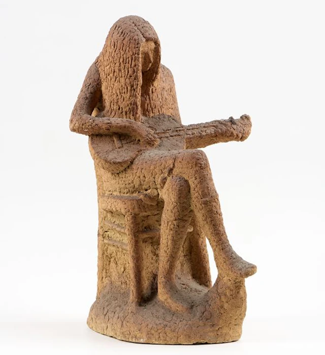 Giovane donna con chitarra, 1950-60 ca. Giulio Porcinai © (Impruneta