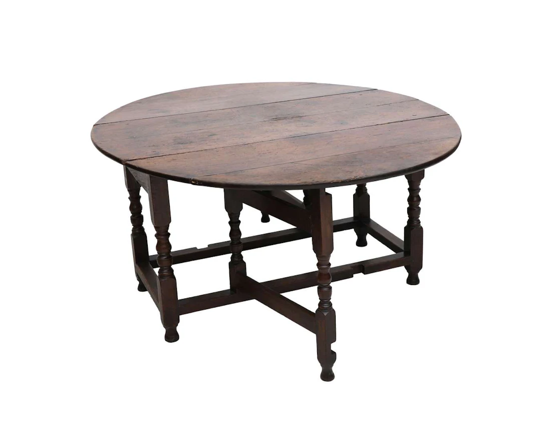An oak gateleg table, England, 18th/19th century