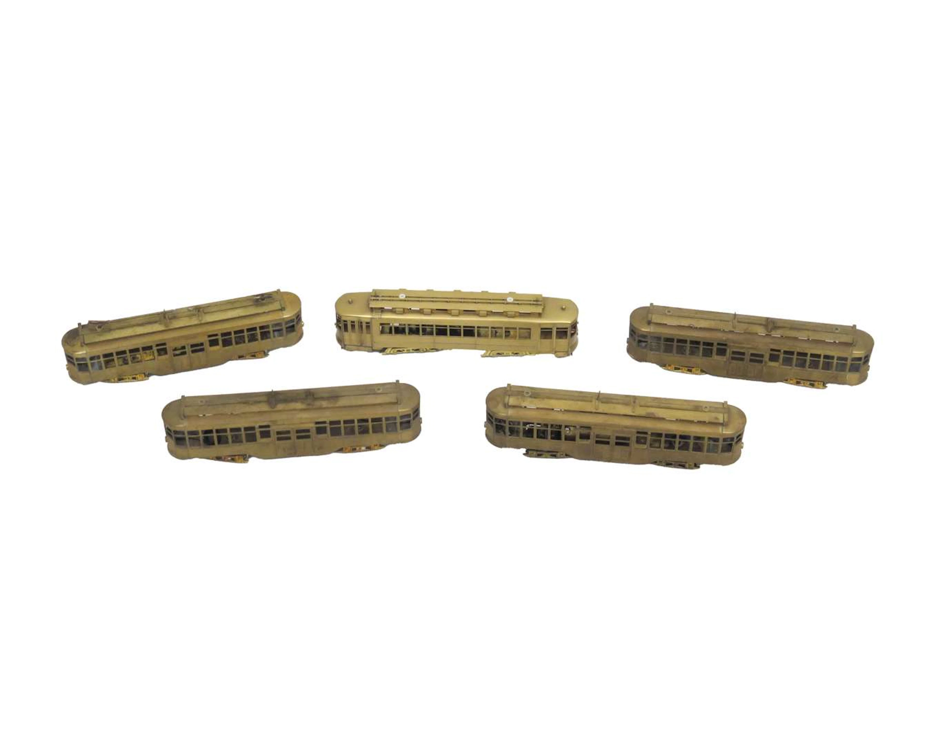 Fairfield Models, HO, Boston 6000 CTR-ENT (4x) and Chicago Pullman
