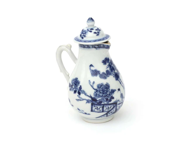 A porcelain cream jug, China, 18th century