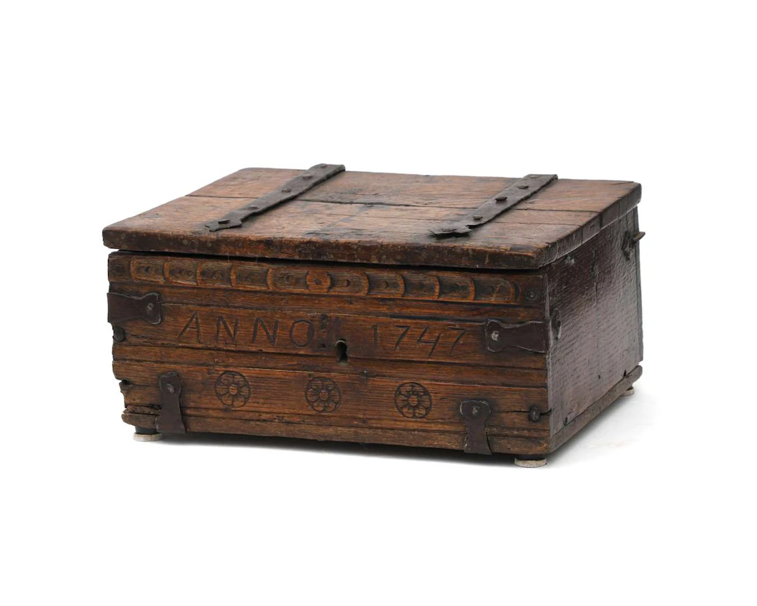 A wooden Bible chest, Holland, 18th century