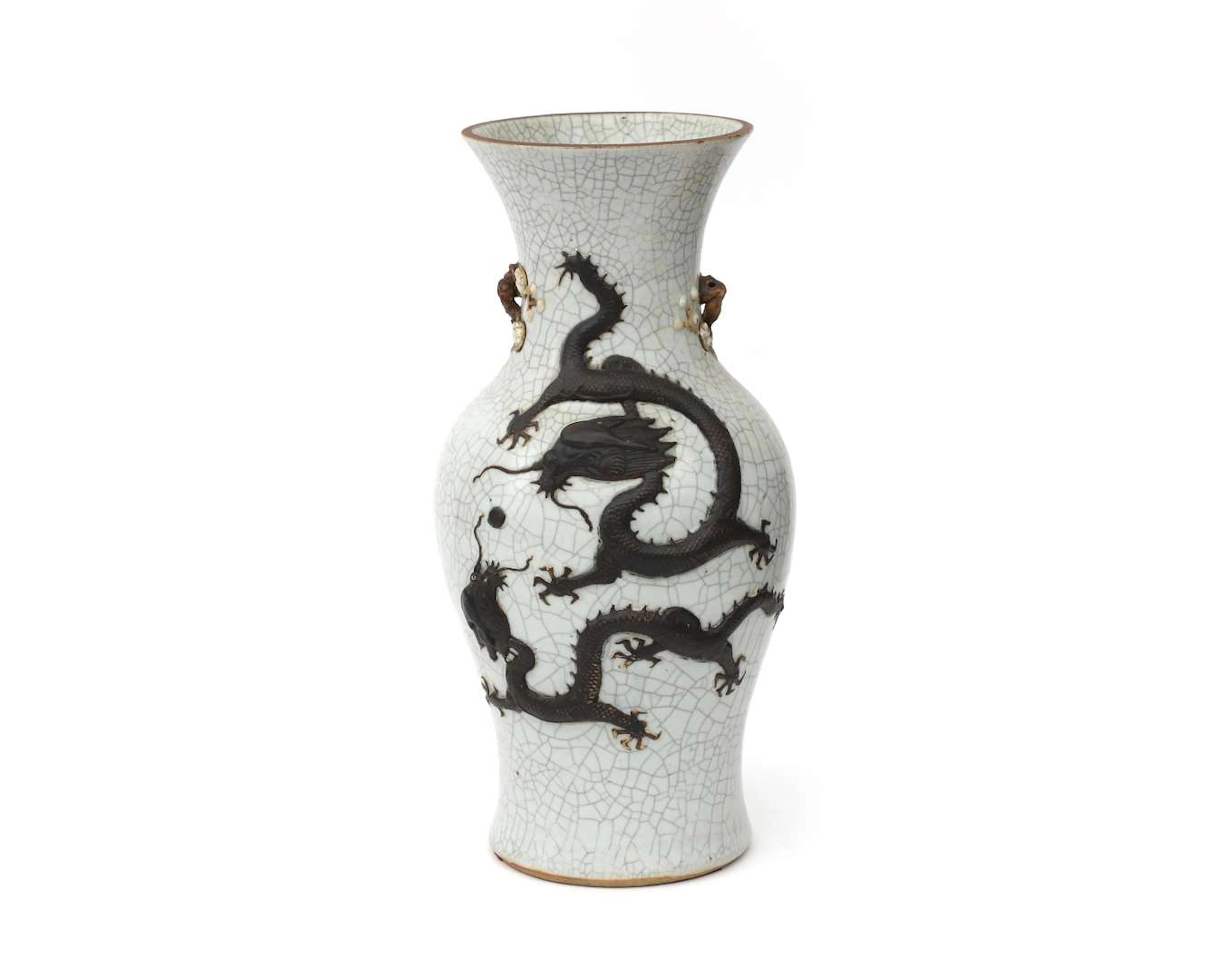A Nanking porcelain baluster vase, China, 19th/20th century