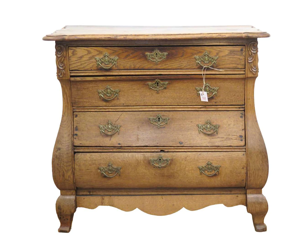 An oak chest of drawers with four drawers. 19th century