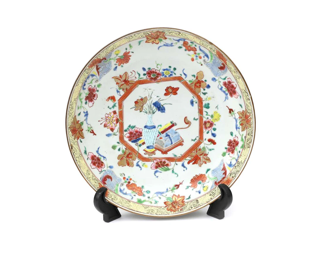 A porcelain bowl, China, Qianlong period (1736-1795), 18th century