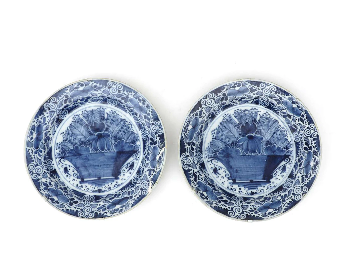 Two earthenware plates, Holland, Delft, 18th century