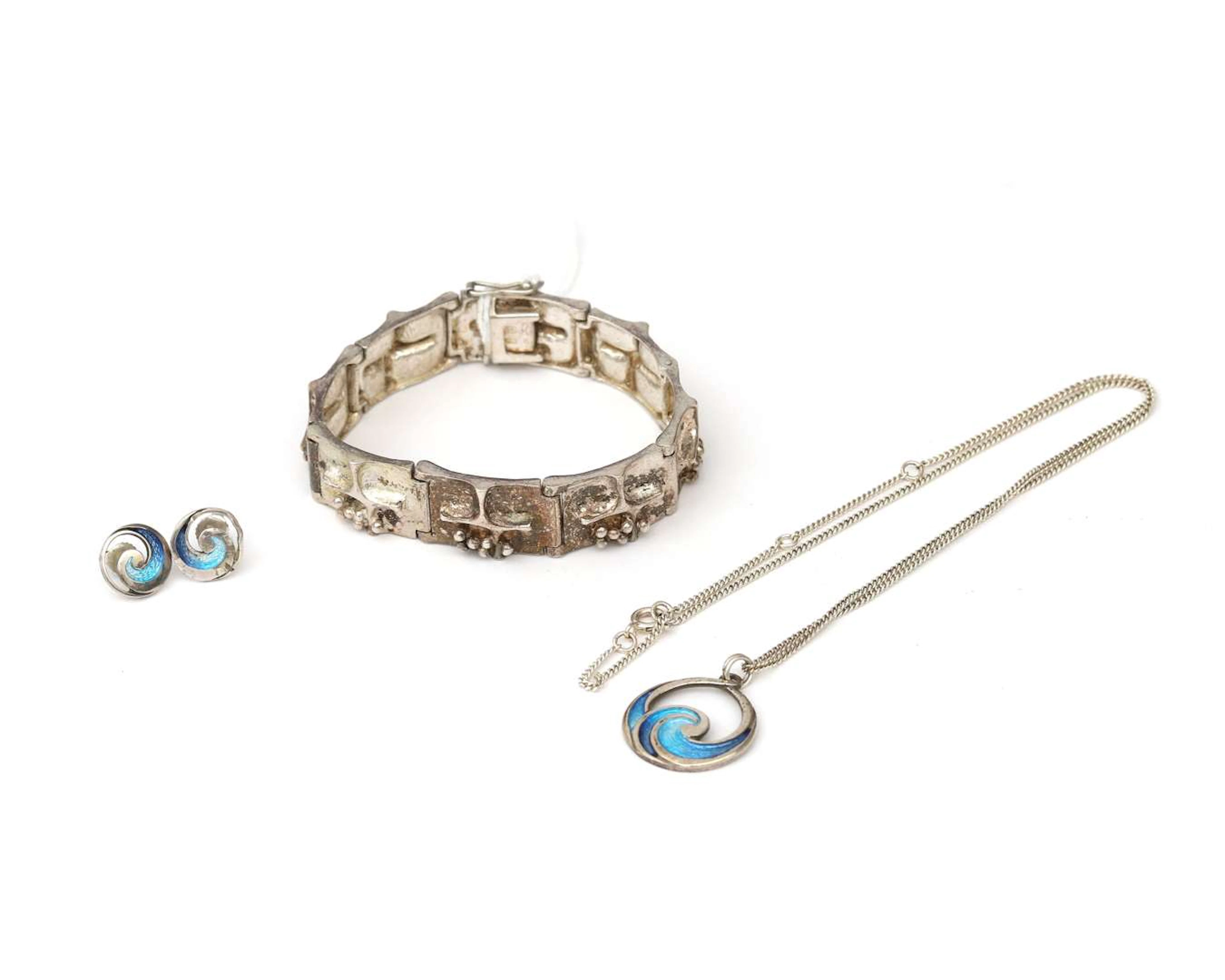 A lot of silver jewellery, including a set with blue enamel