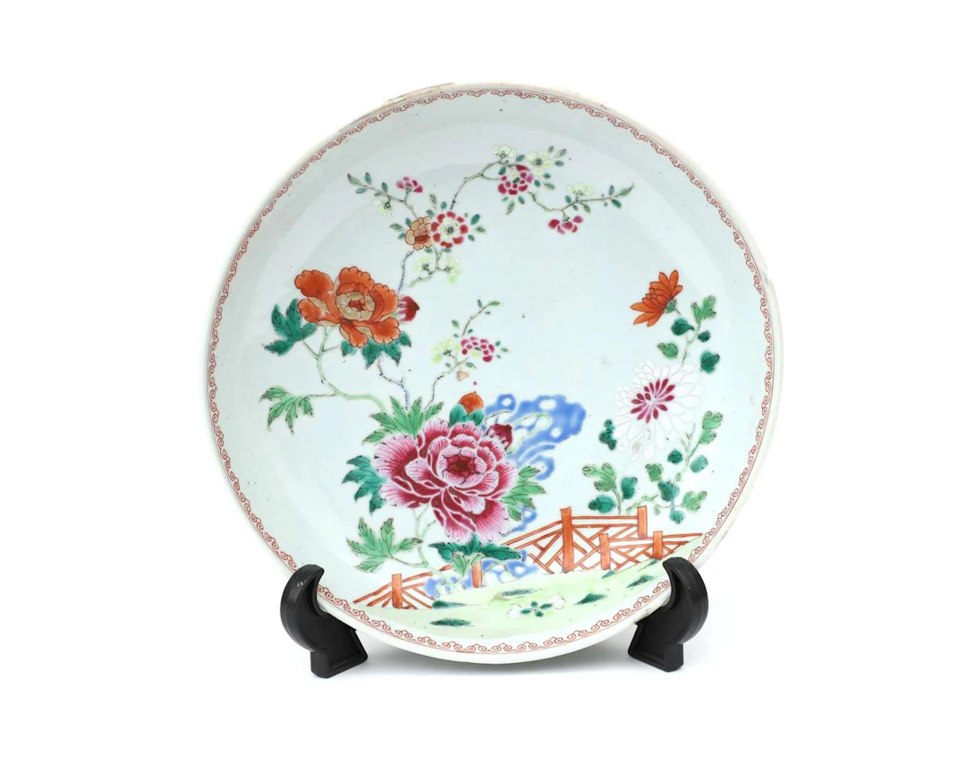 A porcelain plate, China, Qianlong period (1736–1795), 18th century