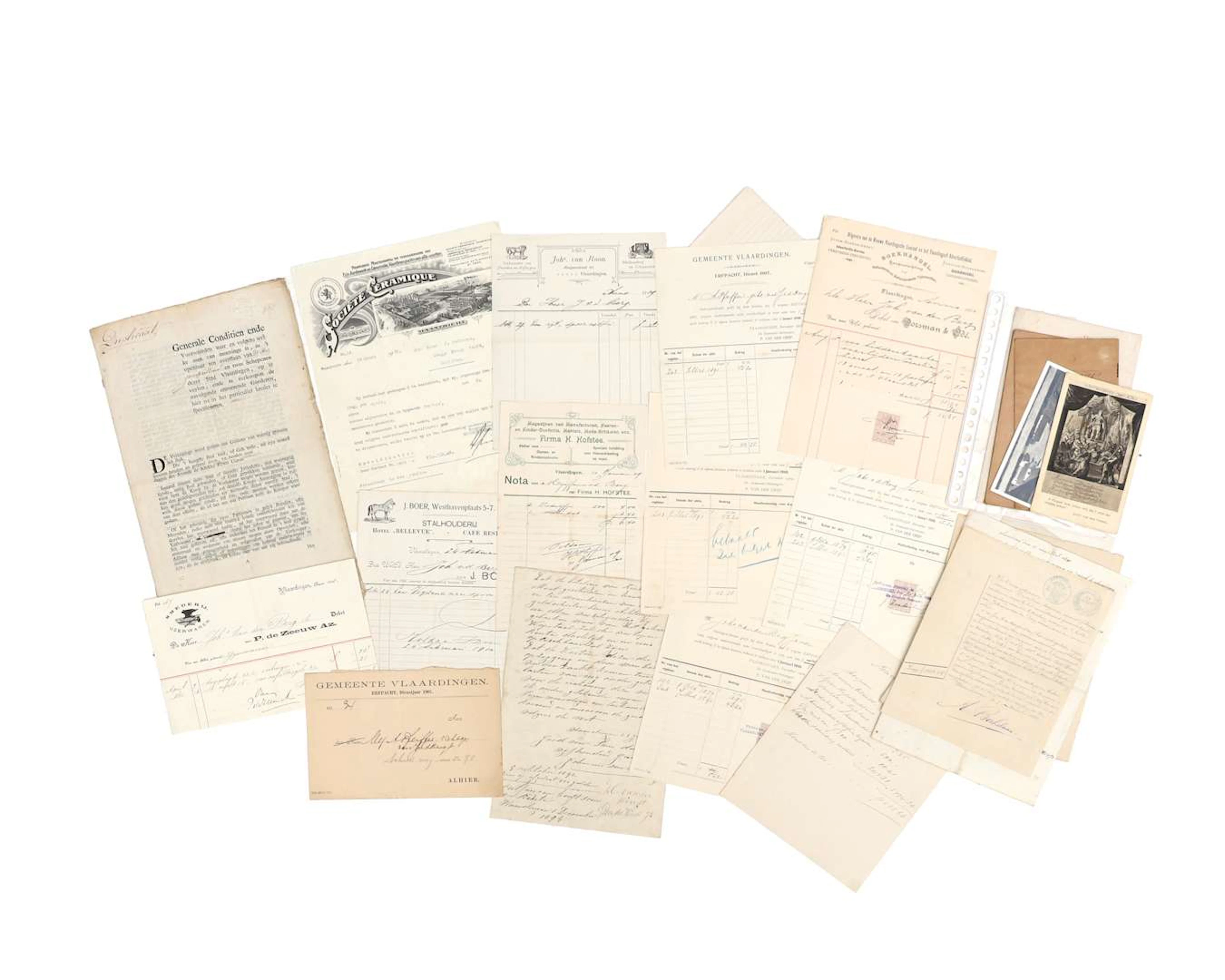 A lot of documents, 18th century and later (26)