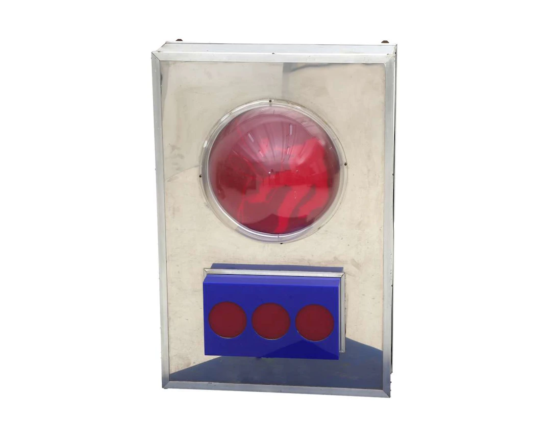 Toni Burgering (1937–2017), Neon object