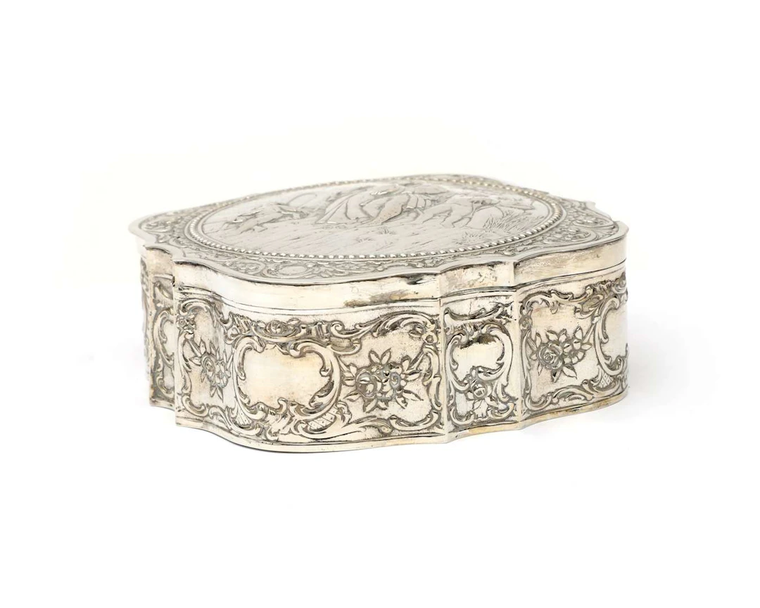 A silver biscuit tin, Germany, 20th century