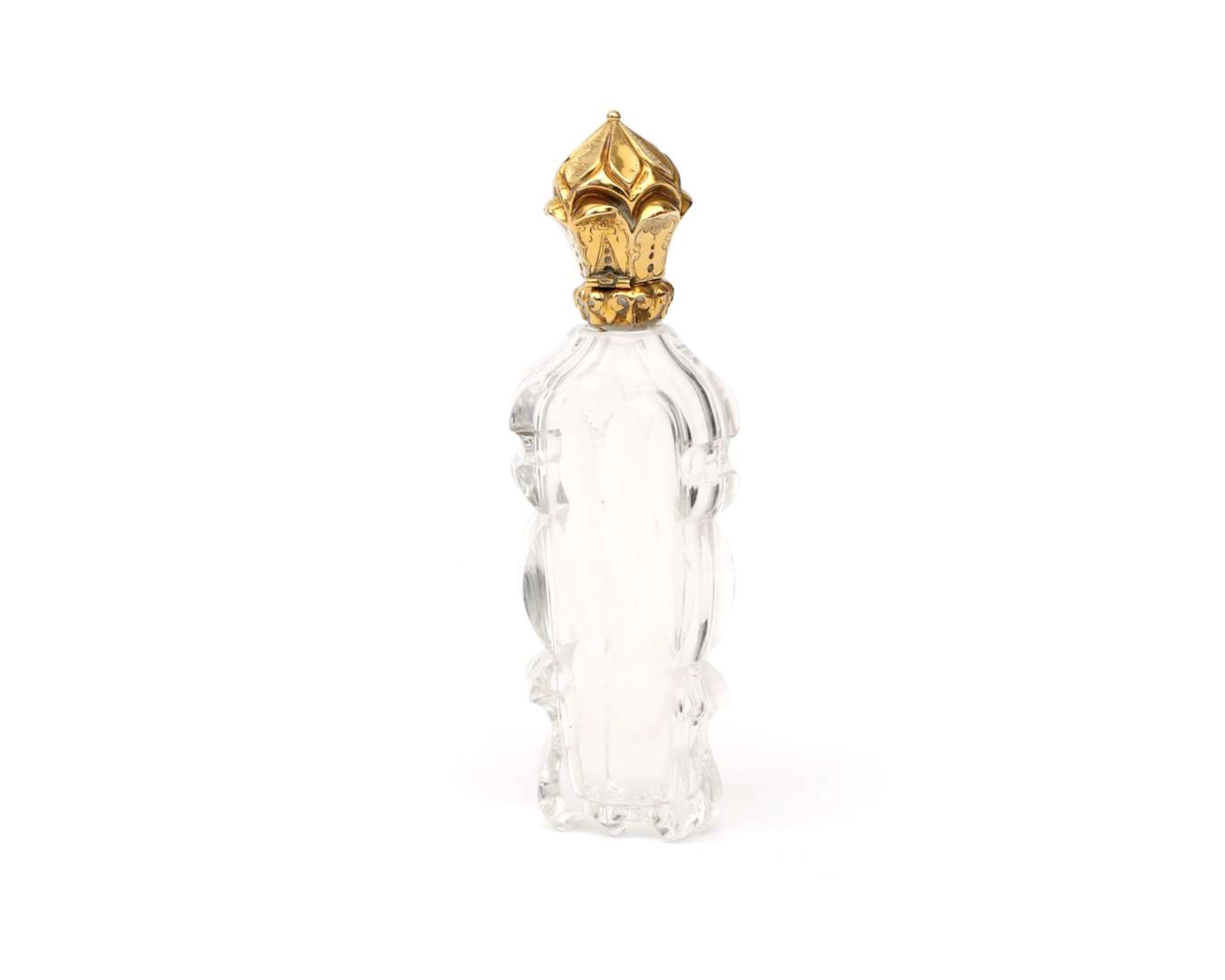 A crystal perfume bottle with a 14-carat yellow gold stopper, Netherlands