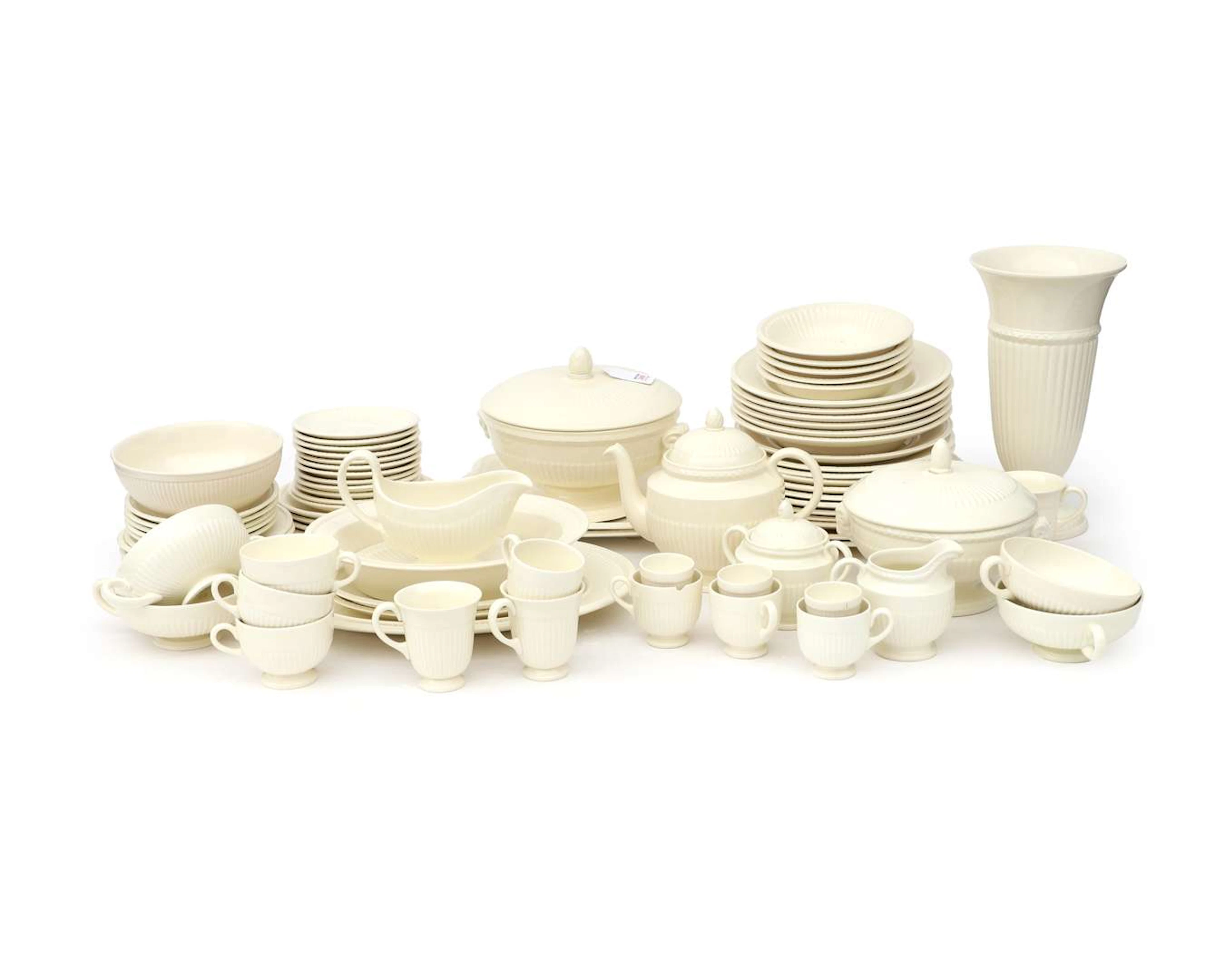A dinner service, ‘Edme’ model, Wedgwood, England, 20th century (87)