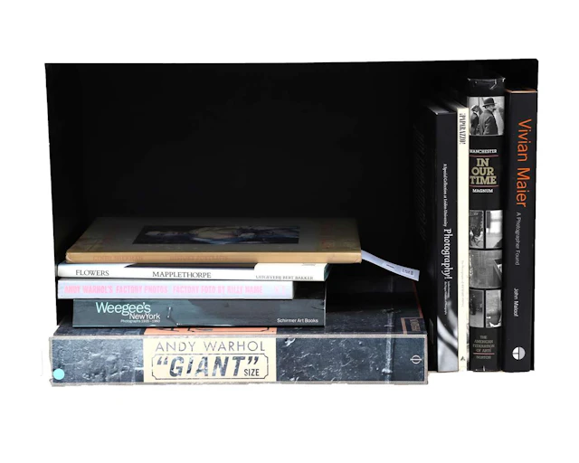 Warhol, Andy – Giant (2006) / and 8 photography books by or about