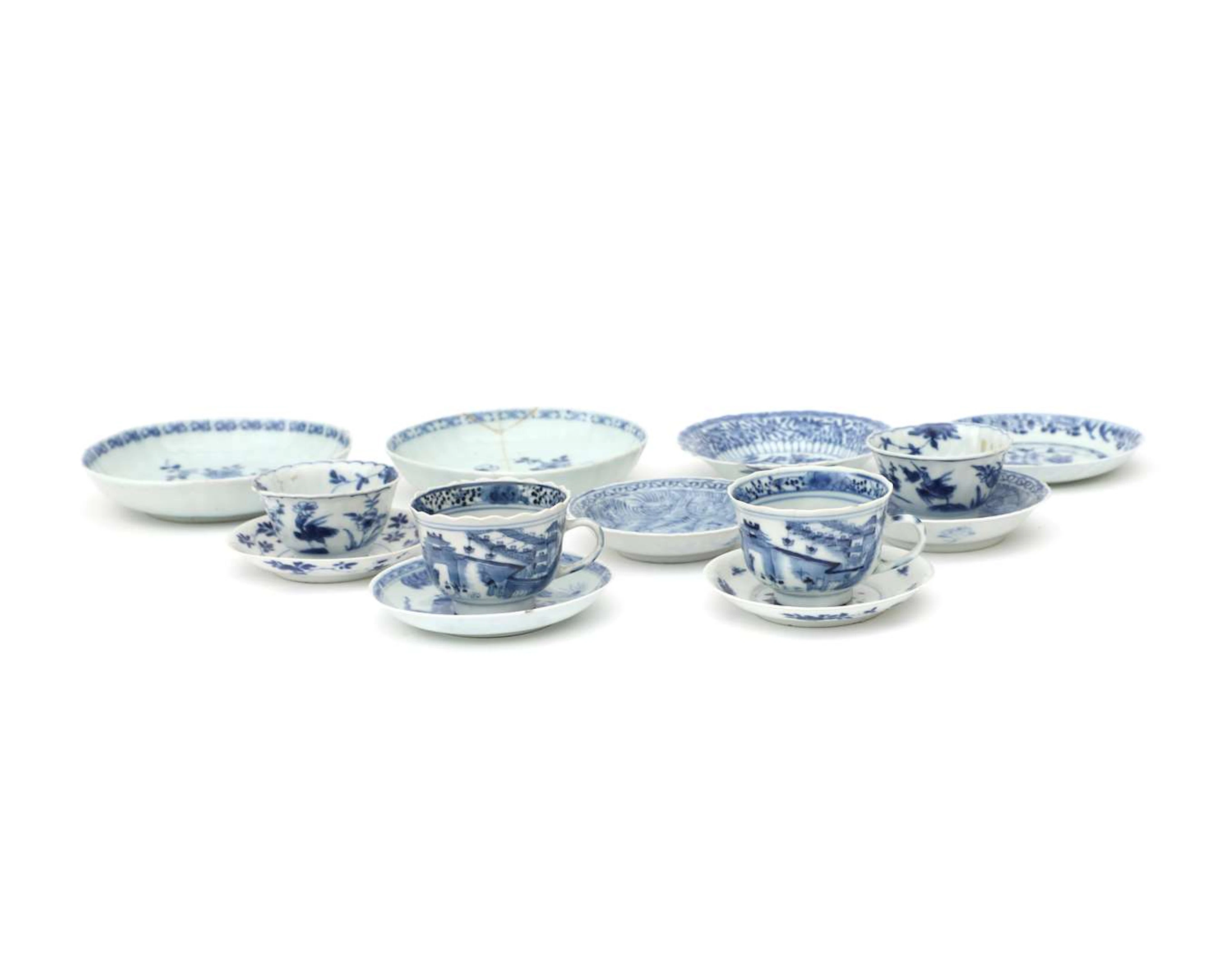 A lot of bowls and saucers, China, 18th/19th century