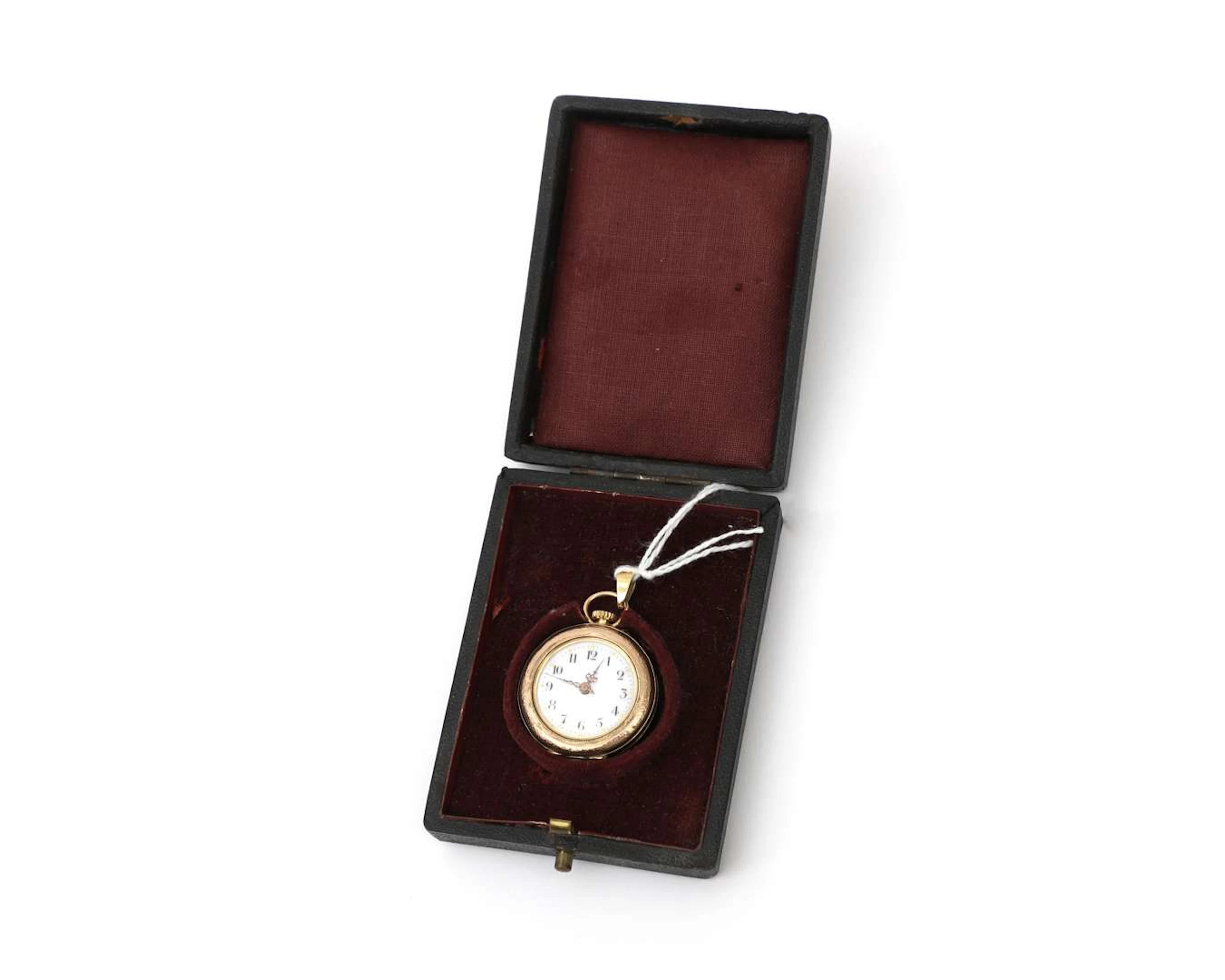 A gold-plated ladies’ pocket watch with enamel