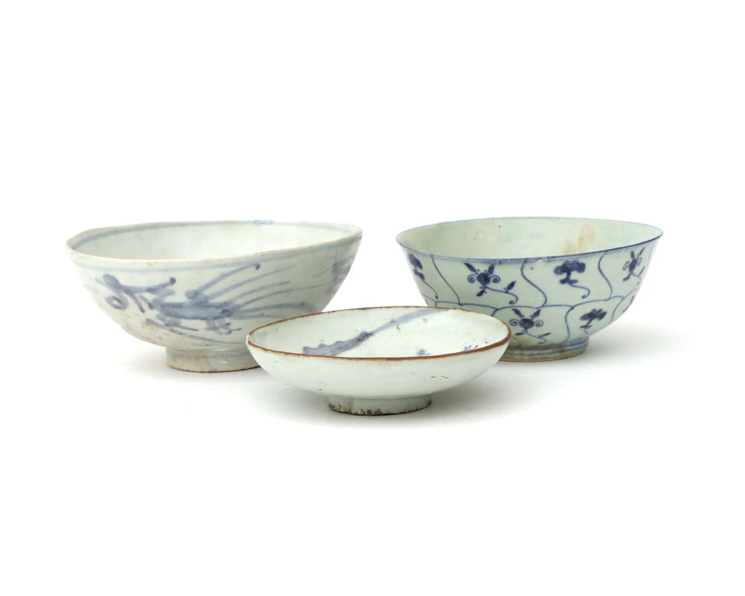 Three porcelain bowls from the Vung Tau and Diana cargo ships, China
