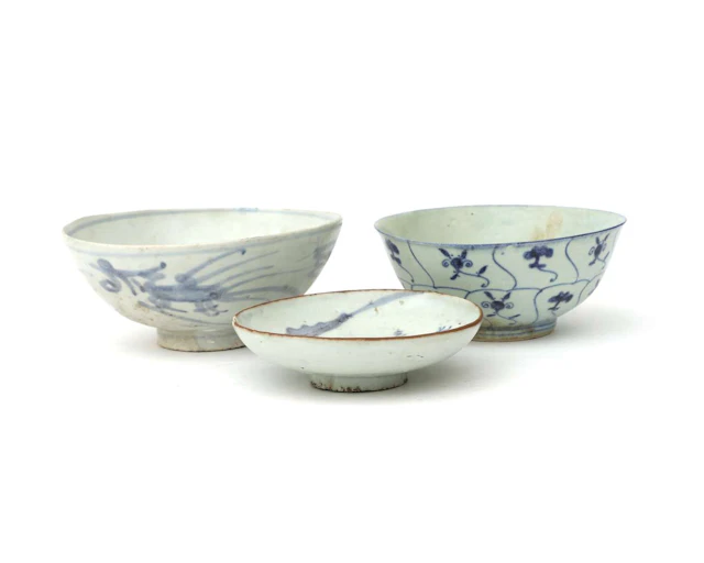 Three porcelain bowls from the Vung Tau and Diana cargo ships, China