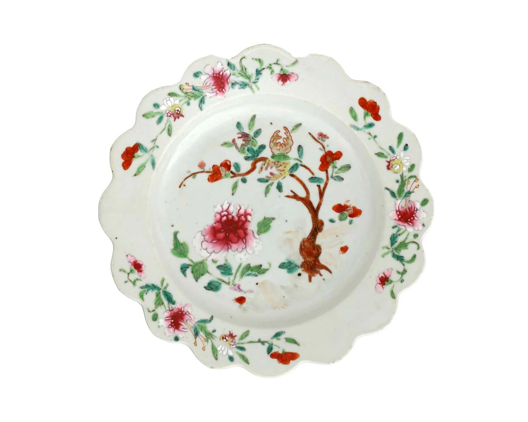 A porcelain plate, China, 18th century