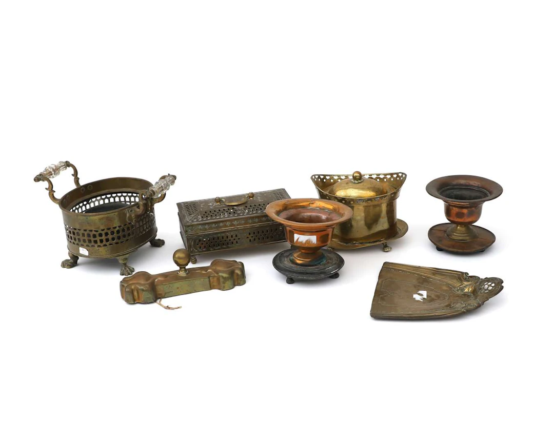 A lot comprising various copper works (7)