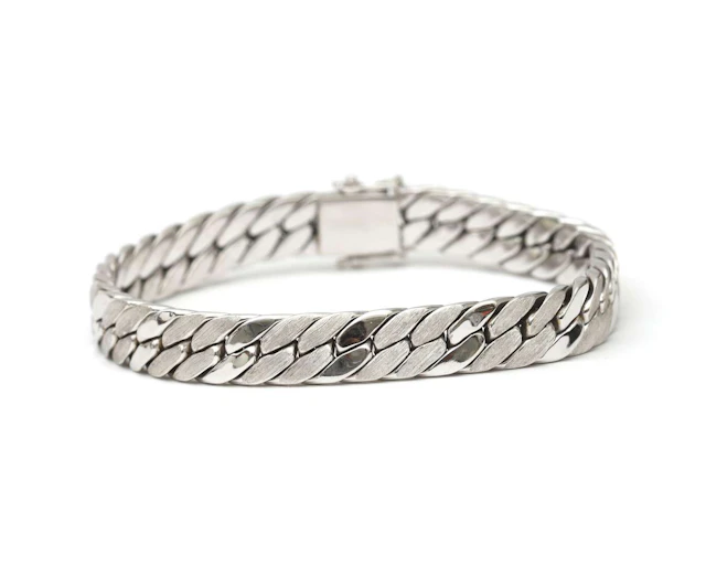 An 18-carat white gold flat gourmet link bracelet
