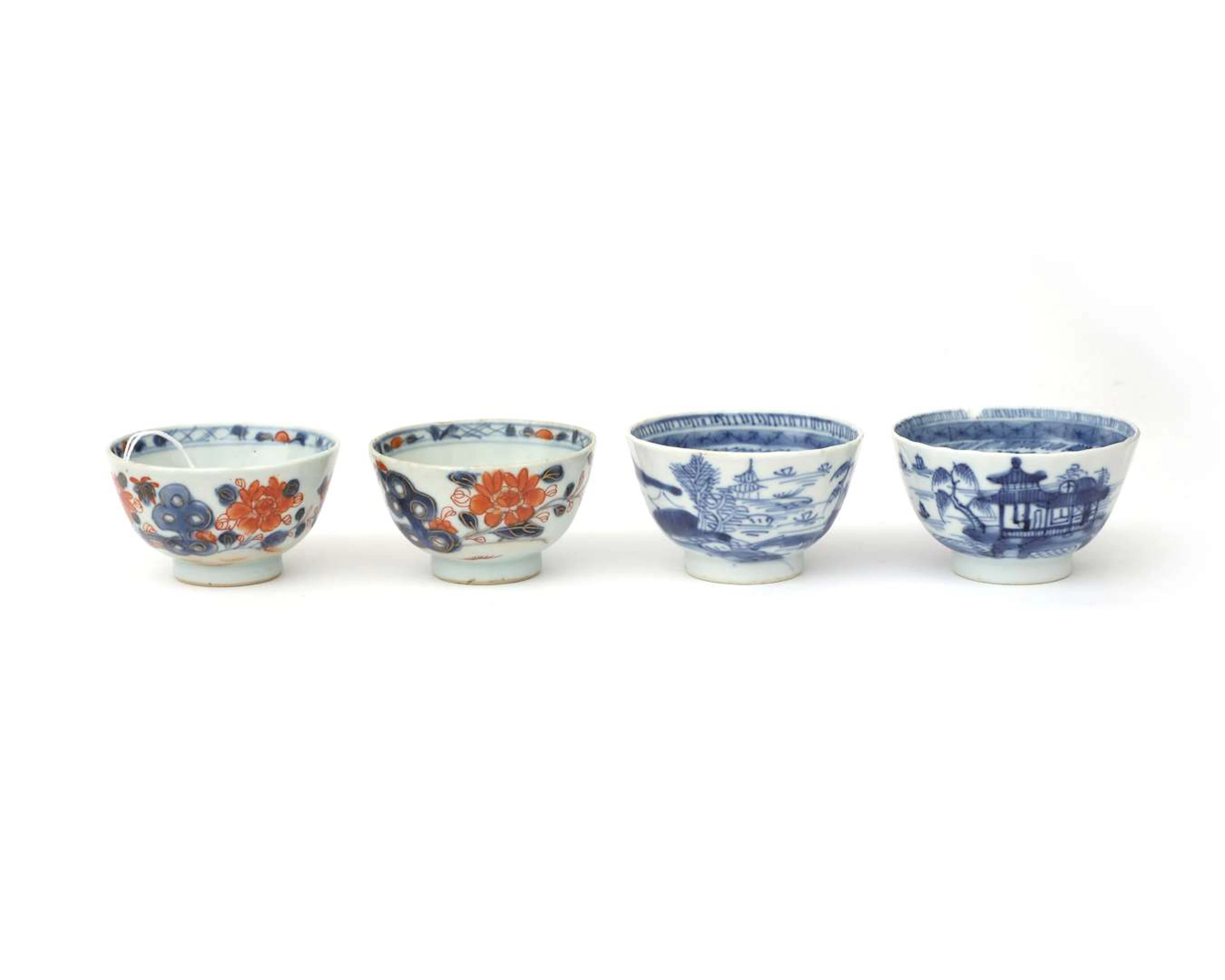 Four porcelain cups, China, 18th century